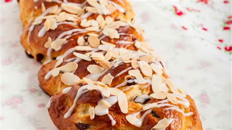 Recette Brioche tressée aux raisins secs YouTube