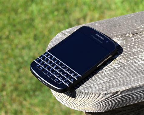 BlackBerry Q10 Review - Lucky Number 10 | Technology X