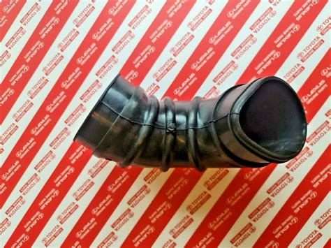 Genuine Toyota Landcruiser 12HT Turbo To Crossover Pipe Hose HJ61 HJ47