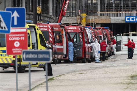 Portugal A Punto De Quedarse Sin Camas Uci Por Aumento De Casos Por