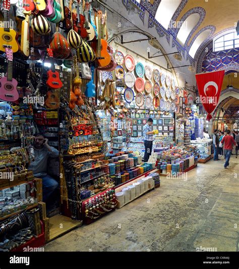 Main Road Grand Bazaar Large Covered Bazaar Kapali Carsi Old Town