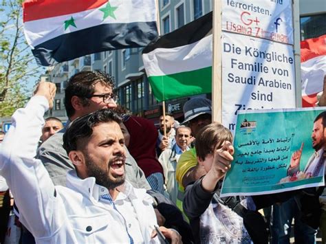 Anti Israel Demo In Berlin Proteste Gegen Al Kuds Marsch In Berlin