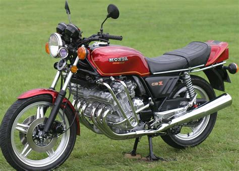 Honda Cbx 1047 First Model Z Motos Honda Honda Bikes Honda Motors