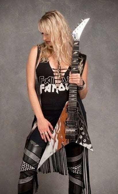 Britt Lightning | Female guitarist, Fashion, Female