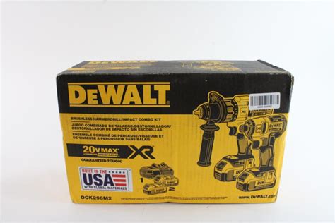 DeWalt Hammerdrill/Impact Combo Kit | Property Room