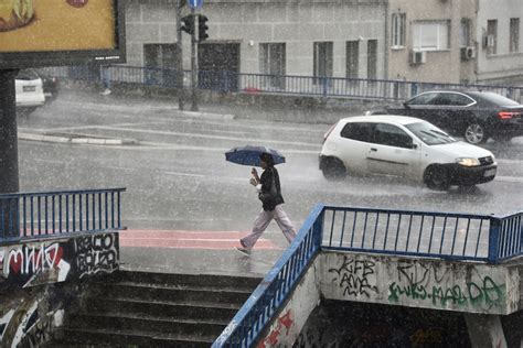 Toplotni Talas U Aprilu Za Vikend Temperatura Iznad Stepeni Evo