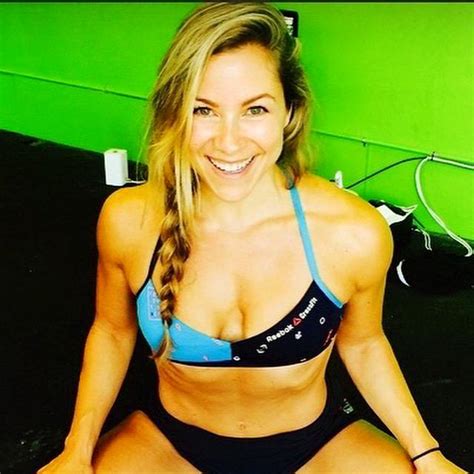 Hot Sexy Allison Hagendorf Bikini Pics