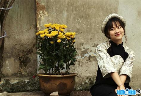 Hot Girl Ngo Lan Huong Profile Age Email Phone And Zodiac Sign
