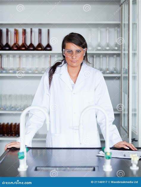 Portrait Of A Female Scientist Posing Royalty Free Stock Photography