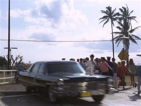 Imcdb Org Cadillac Fleetwood In Hawaii Five O