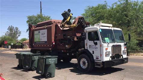 City Of Tucson Peterbilt 320 Cng Scorpion 7031 Youtube