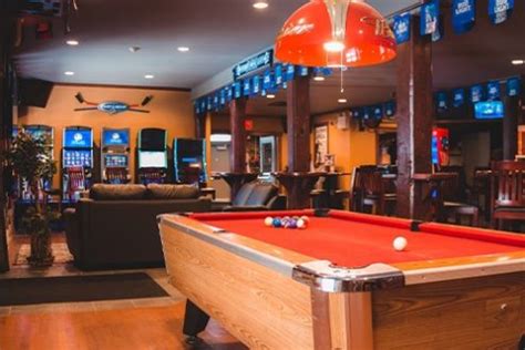 35 Best Bar Games to Keep Customers Coming Back - Sling