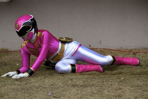 Pin By Td On Power Rangers Megaforce Pink Power Rangers Power Rangers Megaforce Power