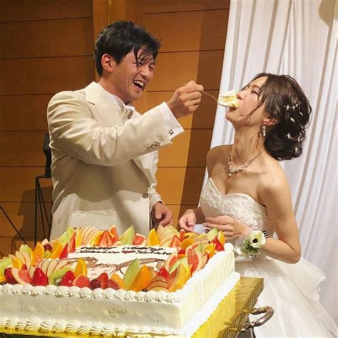 【world Wedding Selection】ケーキ入刀｜【公式】式場探しならワールドウェディング