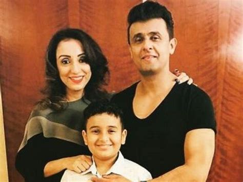 Sonu nigam wife photo - sospsawe