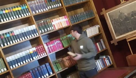 10 000 nuovi volumi donati alla biblioteca Stefano Rodotà del Liceo