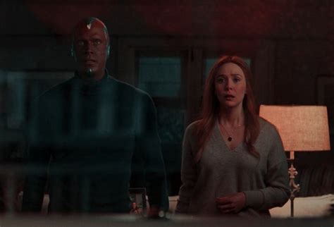 Elizabeth Olsen And Paul Bettany As Wanda Maximoff And Vision In