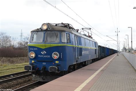 PKP Cargo ET22 1072 Poznan Junikowo PKP Cargo ET22 1072 Flickr