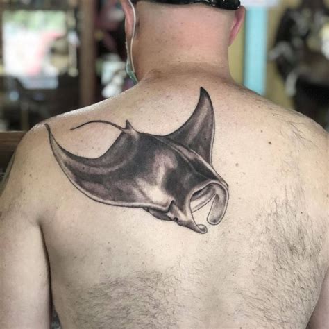 Amazing Manta Ray Tattoo Ideas You Need To See Outsons Manta