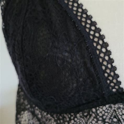 Delicate Victorias Secret Black Lace Bralette Gem