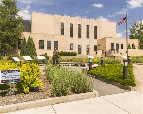 Stark County Courthouse (Dickinson, North Dakota) | Stock Images | Photos