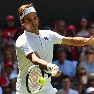 Federer Cambio Di Sponsor Storico Roger Lascia Nike Per Uniqlo