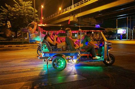 Bangkok Tuk Tuk Tours With Sunset Temples Market Food Boat