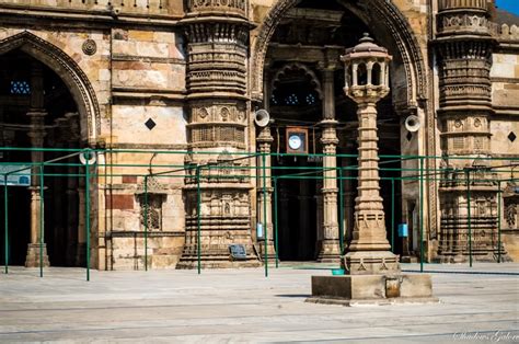 The Beautiful Jama Masjid Of Ahmedabad | Shadows Galore