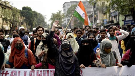 How are Muslims coping in India? – DW – 04/14/2023