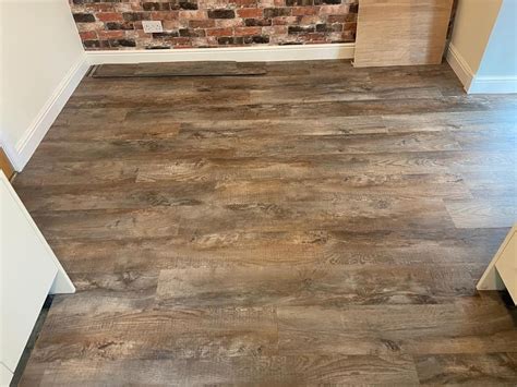 Moduleo Select Country Oak 24958 Projects Mcdonald Flooring