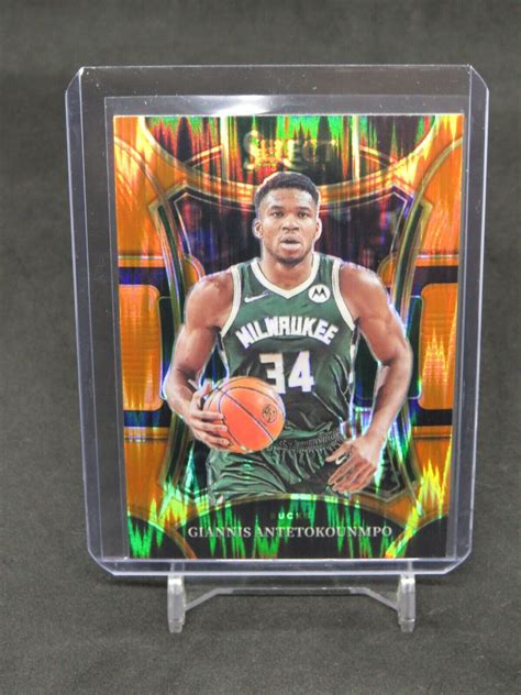 Panini Select Giannis Antetokounmpo Orange Shock Mezzanine