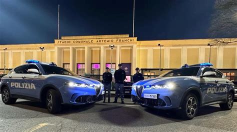 Firenze Primo Servizio Per La Nuova Alfa Romeo Tonale Con La Livrea