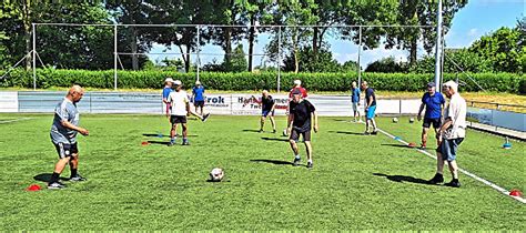 Walking Football 3e Training Voetbalvereniging JVC Cuijk