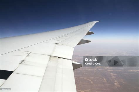 sayap pesawat foto stok  gambar  citra udara sudut