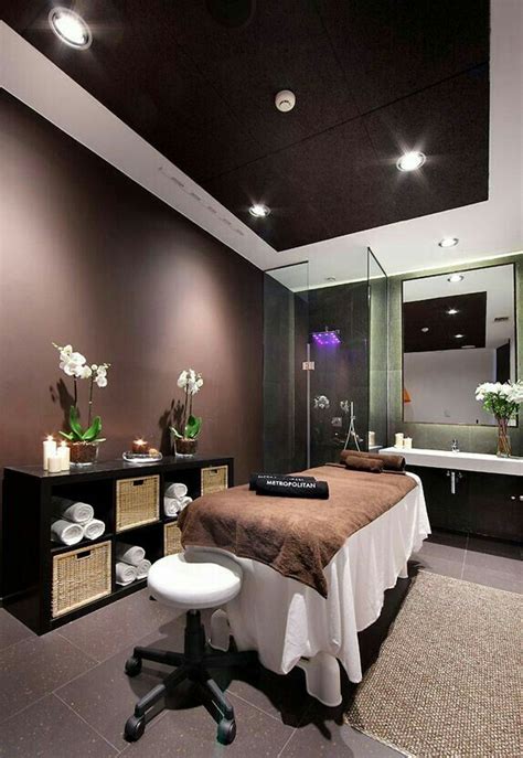 Pin By Trisha On Camillas Spa Massage Room Decor Massage Room Design Spa Room Decor