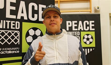 Mikael Forssell Ja Nikolai Alho Ilahtuivat Peace United Jalkapallot