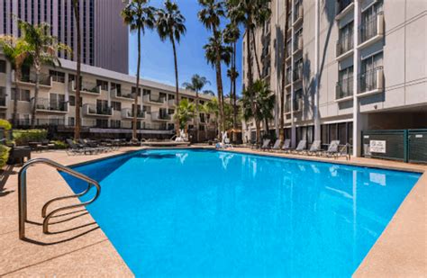 Hilton Garden Inn Phoenix Midtown | Wheelchair Jimmy Hotel Accessibility Reviews