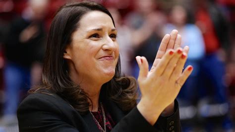 South Dakota's Amy Williams is new women's coach at Nebraska