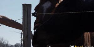 Blonde Gets Butt Fingered Tnaflix