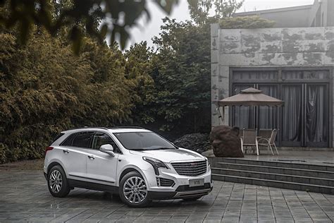 Cadillac Xt5 Specs And Photos 2016 2017 2018 2019 Autoevolution