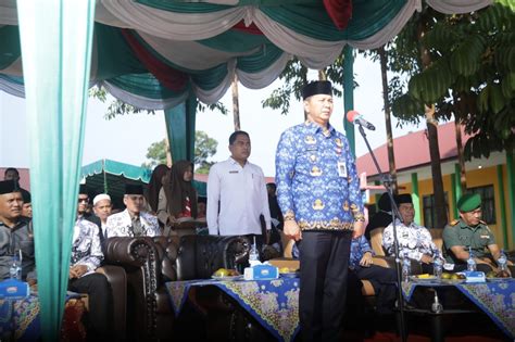 Pimpin Upacara Hut Pgri Ke Di Kec Tambusai Wabup Indra Para Guru