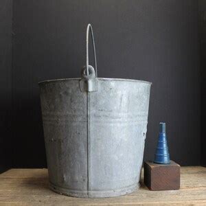 Vintage Galvanized Bucket With Handle Old Farm Pail No Etsy