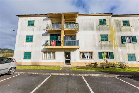 Apartamento T2 à venda em Arrifes Ponta Delgada idealista