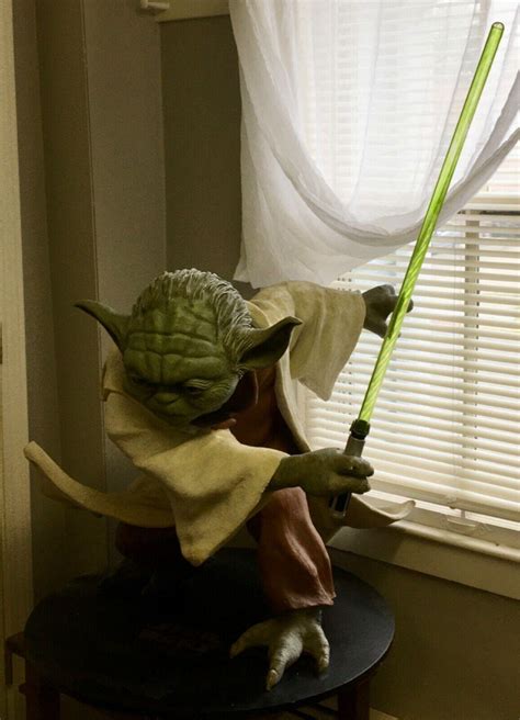 Life Size Star Wars Yoda Statue From Revenge Of The Sith Star Wars