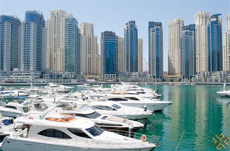 Breakfast at the Dubai Marina Yacht Club - Passion for Dubai