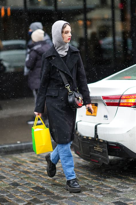 Come Vestirsi Quando Nevica In Città 6 Outfit Invernali Da Provare