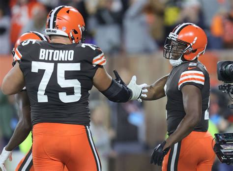 5 Important Plays By The Browns Offensive Line In Their 29 17 Win Vs