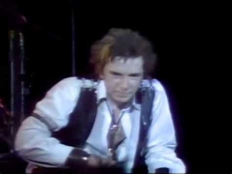 40 Years Ago The Sex Pistols Blew Up Then Johnny Lydon Clawed His Way