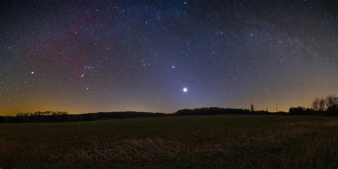 Wintermilchstra E Venus Und Zodiakallicht Ber Dem Odenwald Spektrum