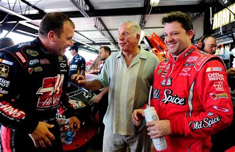 Farewell to NASCAR Legend David Pearson – RacingJunk News